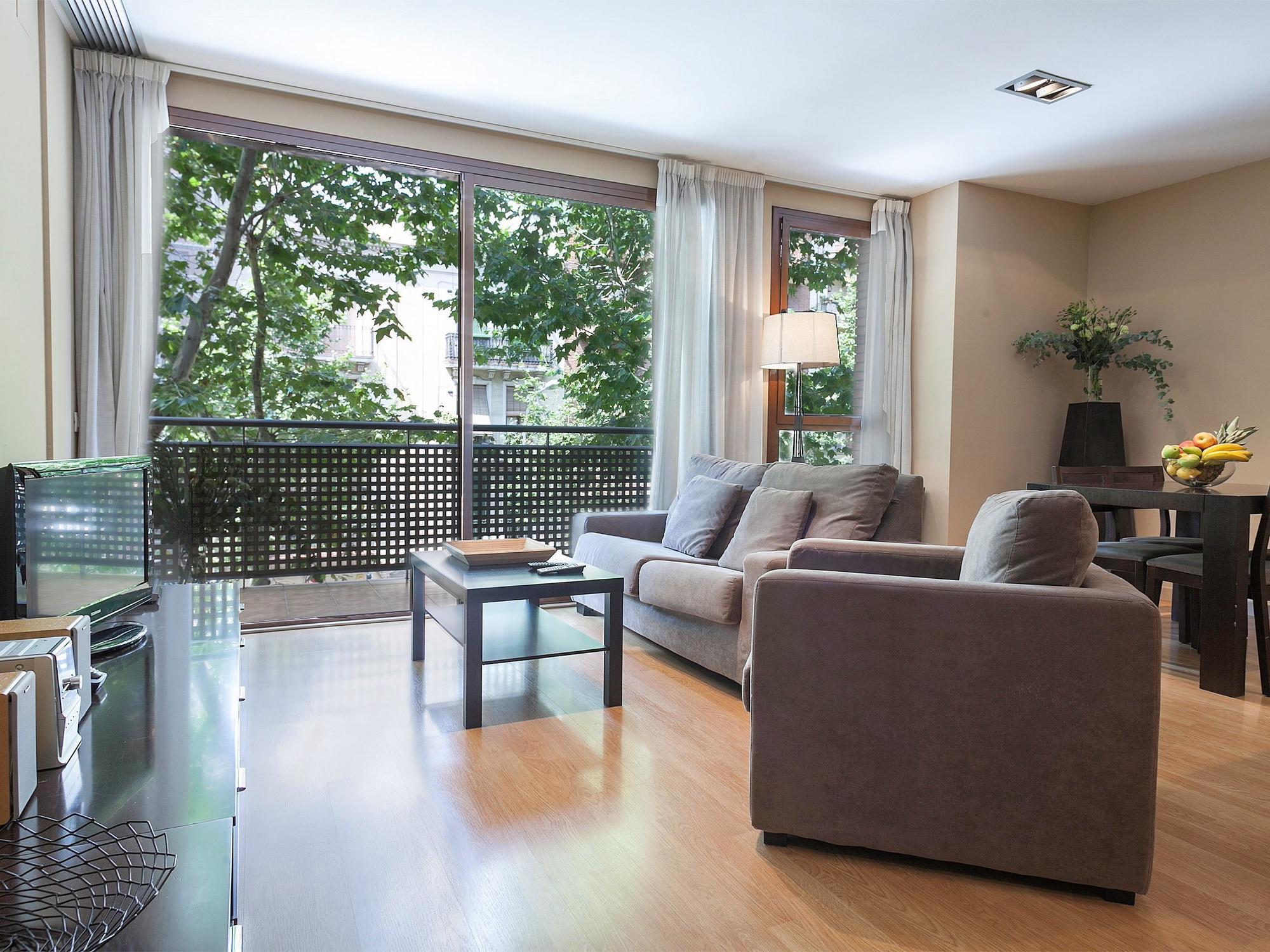 Short Stay Group Camp Nou Serviced Apartments Βαρκελώνη Εξωτερικό φωτογραφία