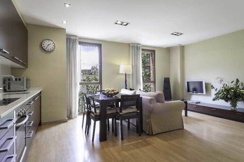 Short Stay Group Camp Nou Serviced Apartments Βαρκελώνη Εξωτερικό φωτογραφία
