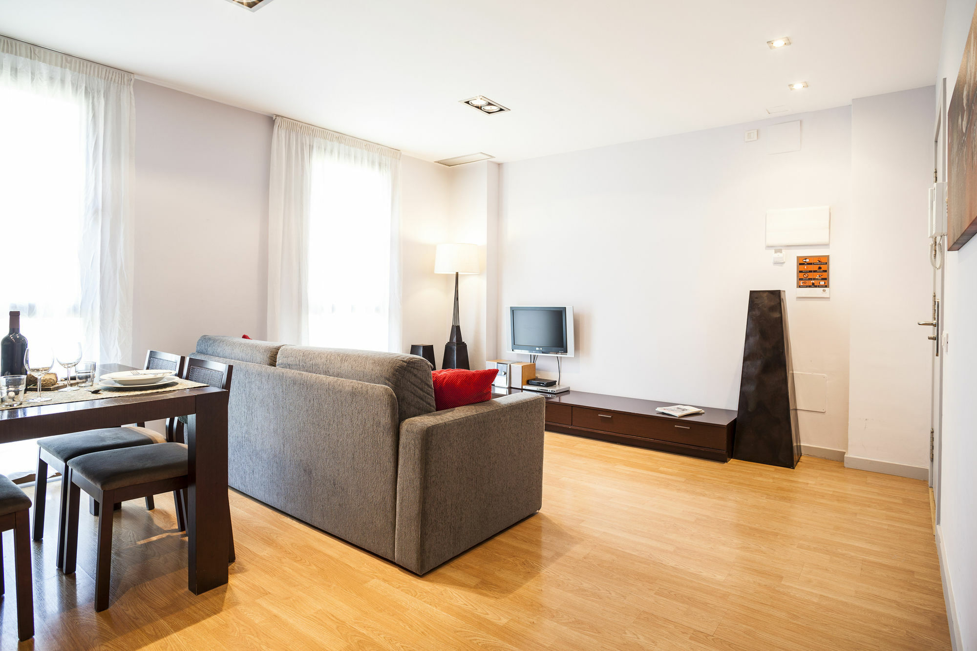 Short Stay Group Camp Nou Serviced Apartments Βαρκελώνη Εξωτερικό φωτογραφία