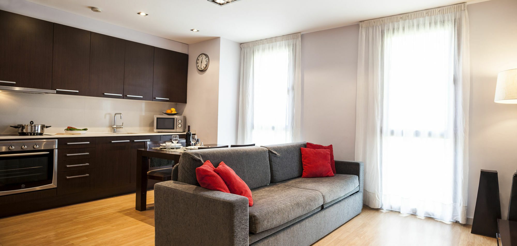 Short Stay Group Camp Nou Serviced Apartments Βαρκελώνη Εξωτερικό φωτογραφία